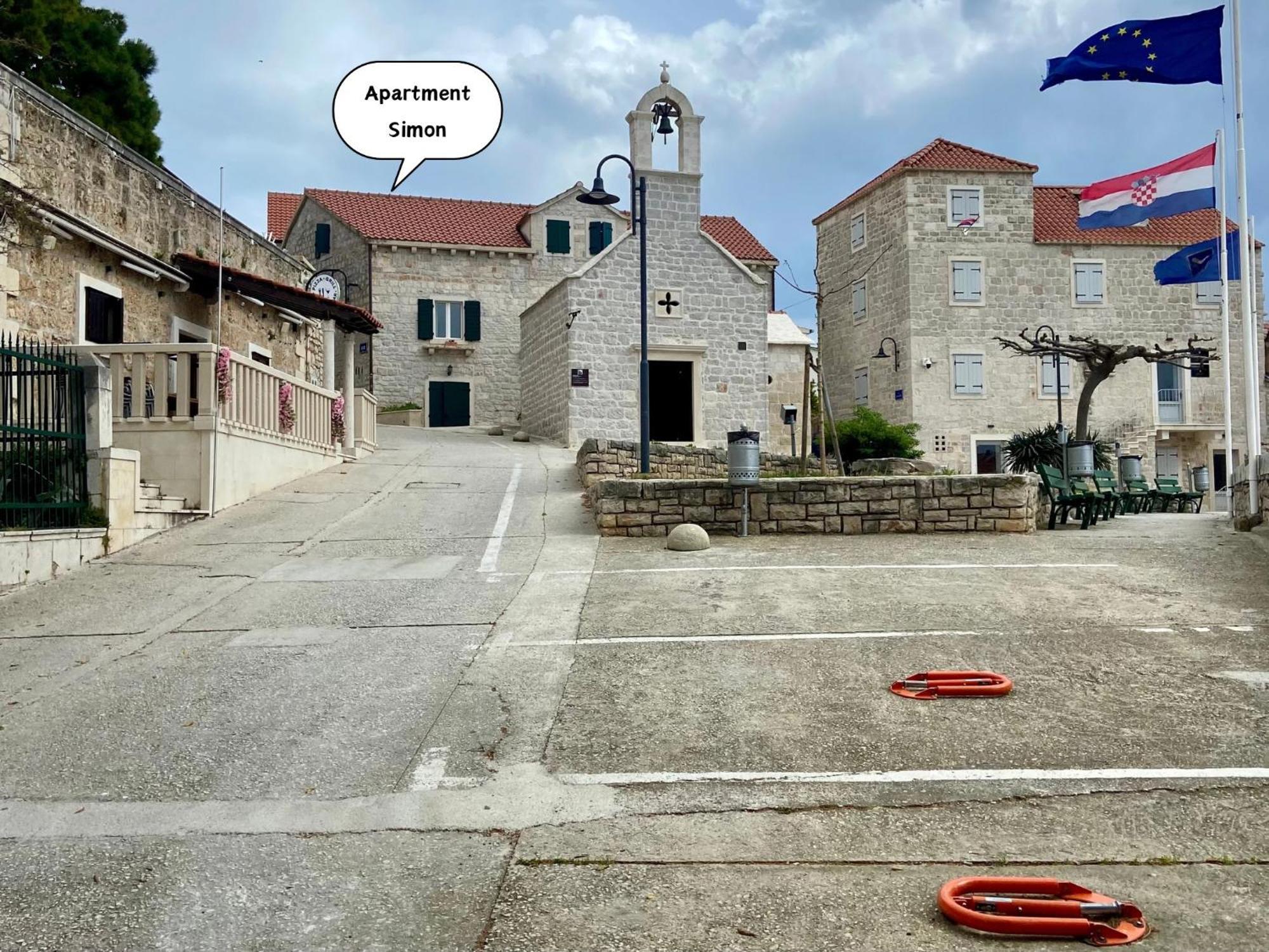 Apartment Simon - Old Stone Charm, Central Bol Life Bagian luar foto