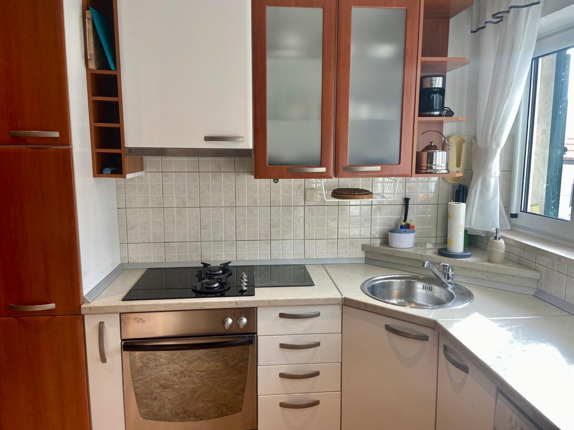Apartment Simon - Old Stone Charm, Central Bol Life Bagian luar foto